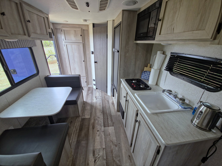 Observer Ranch Camper Mercury photo